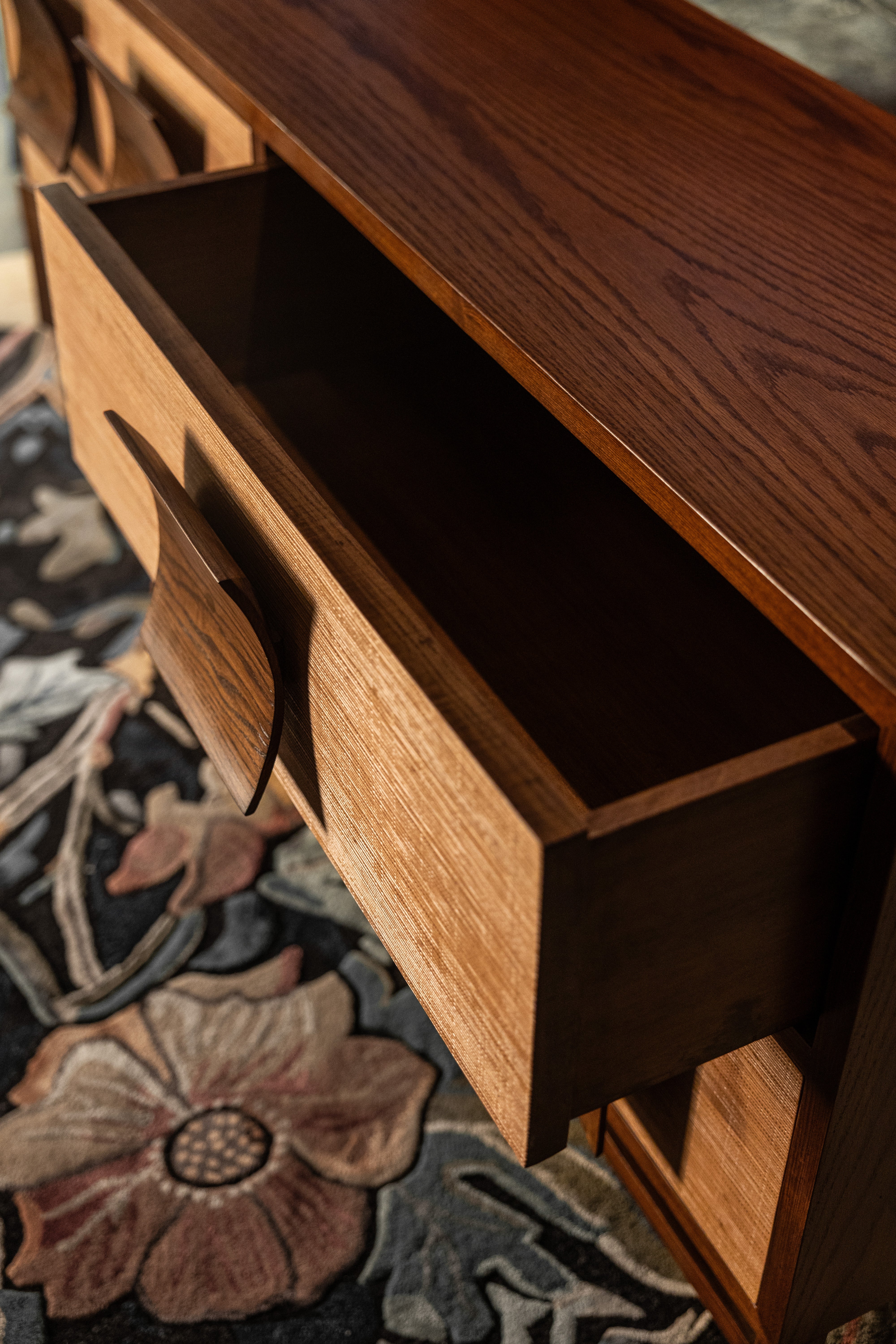 Buffer Chest of Drawers