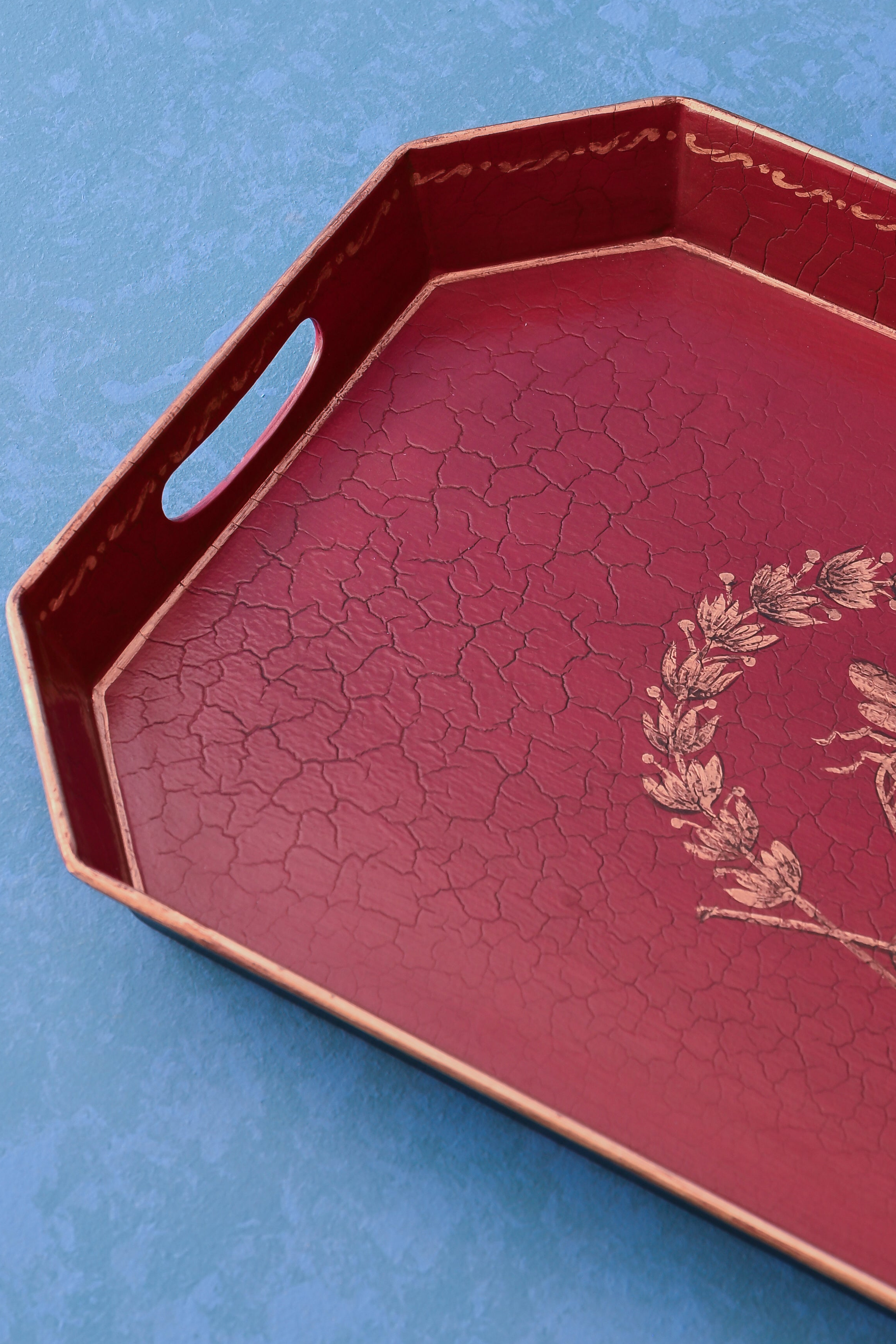 Honey Bee Serving Tray (Red)