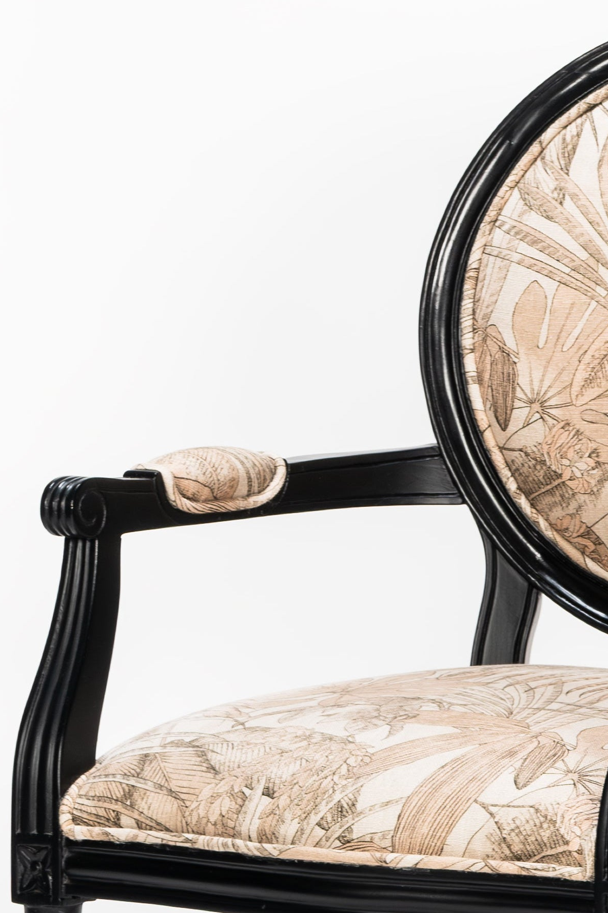 Indus Chair