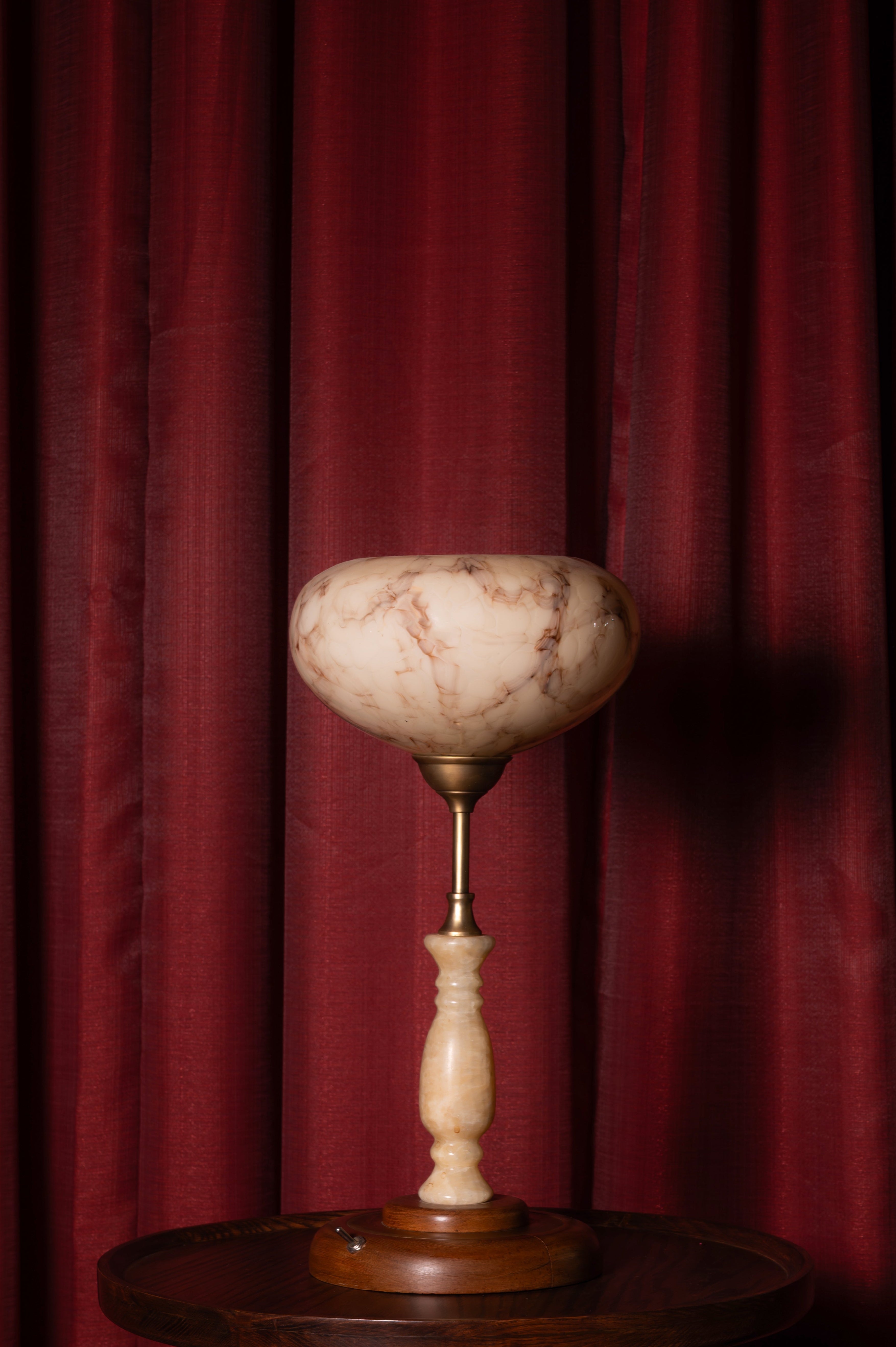 Onyx Vintage Table Lamp