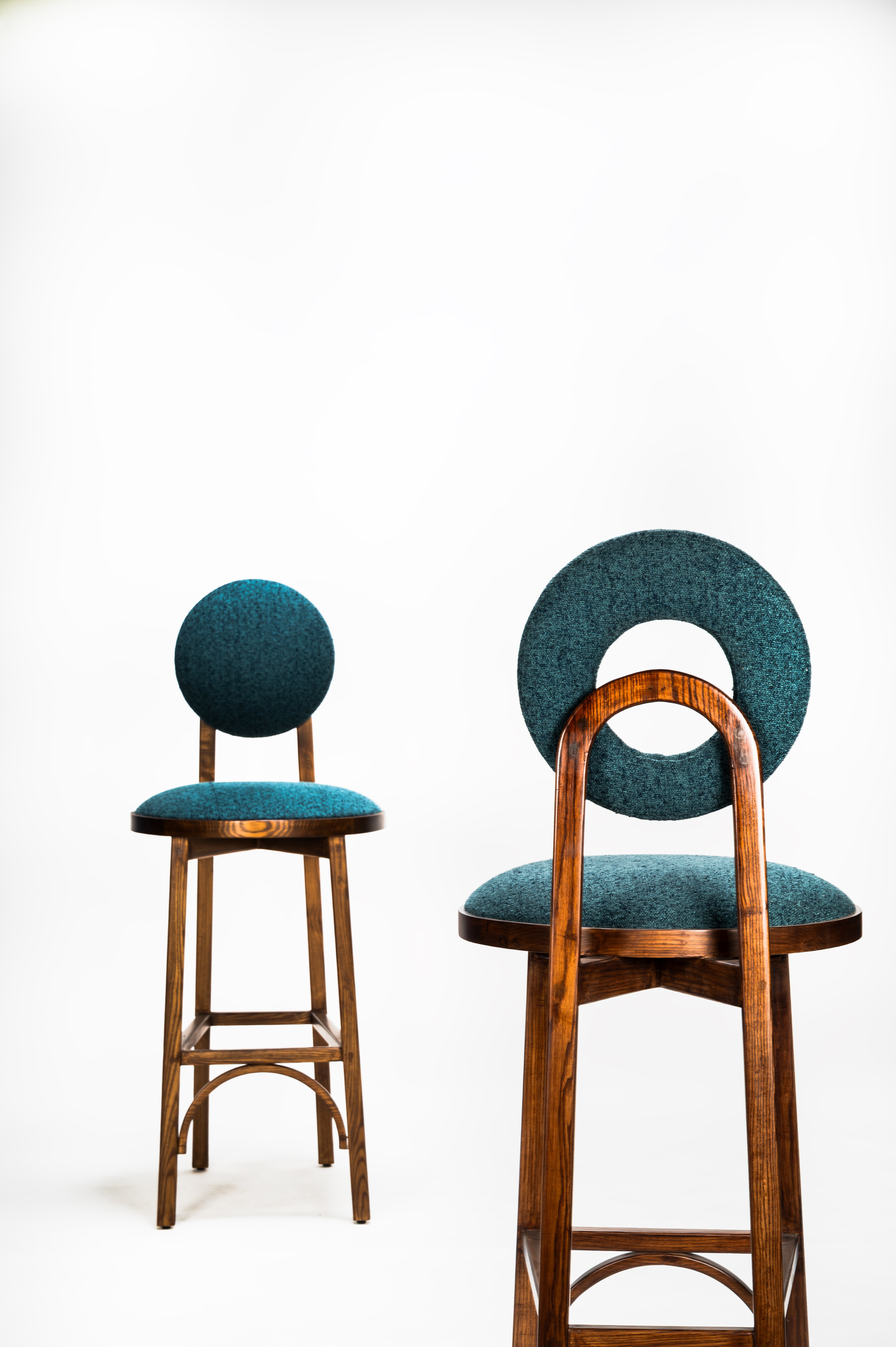 Seer Moon Bar Chair