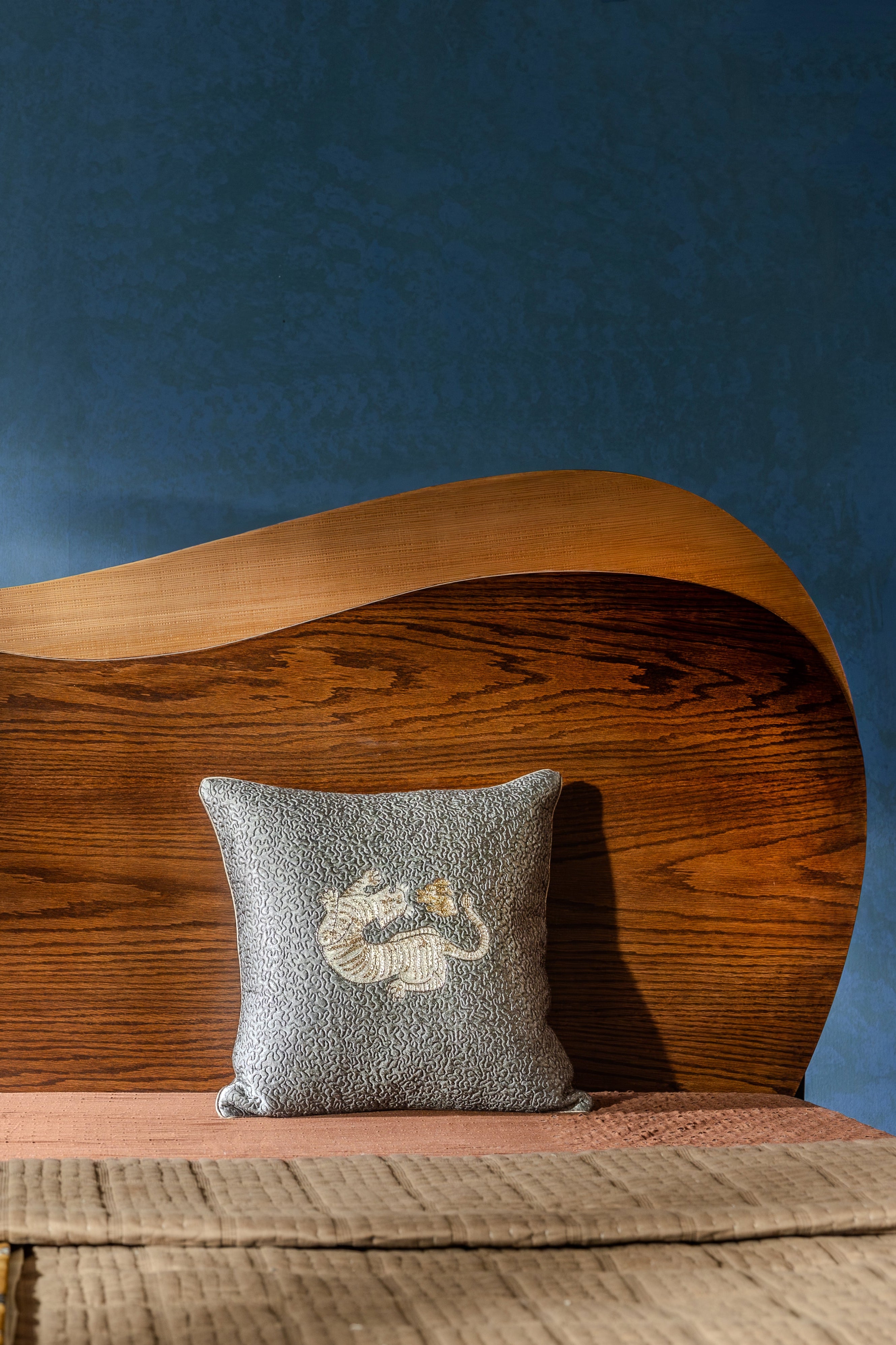Whale Bed