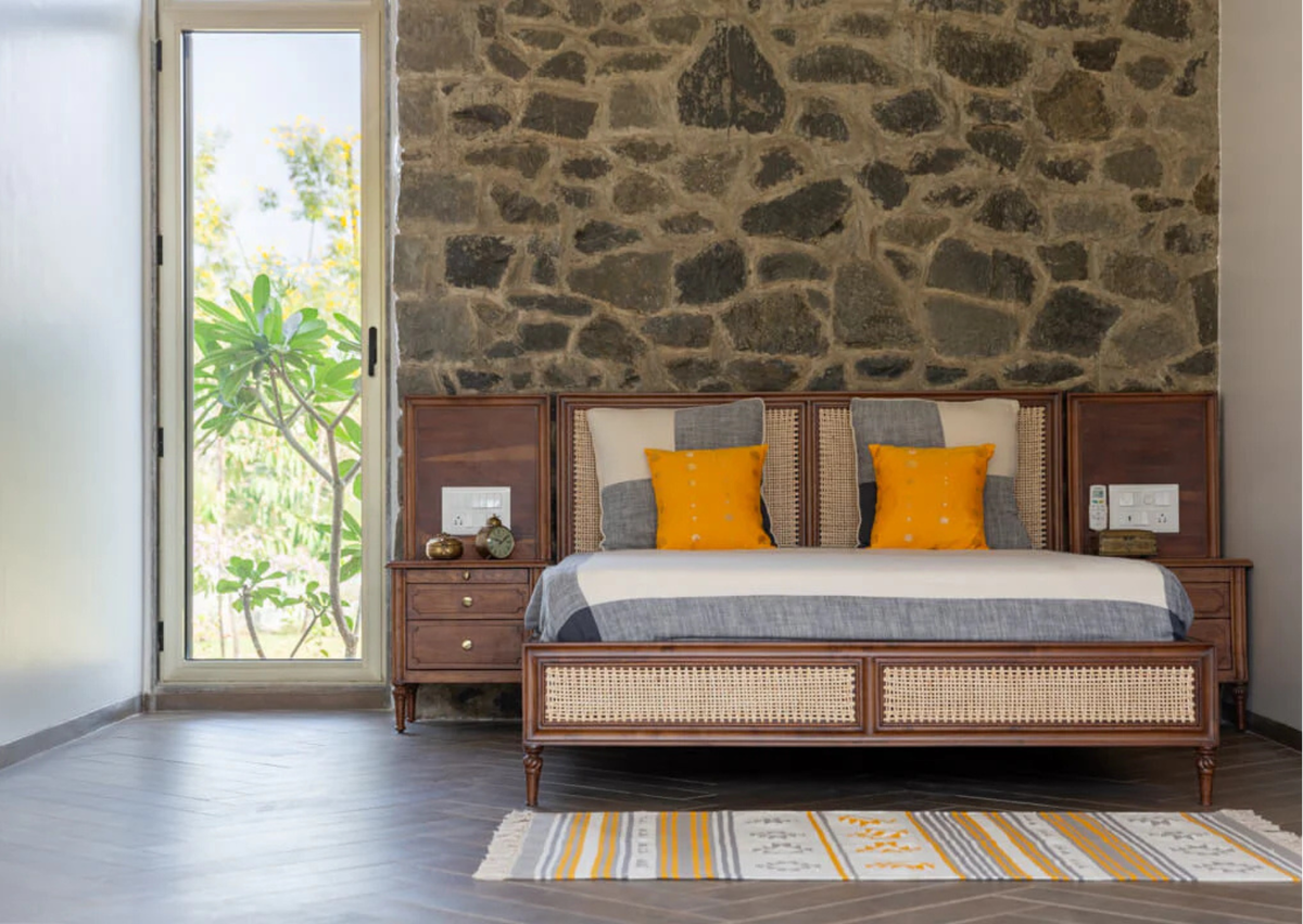 The Colonial Bungalow