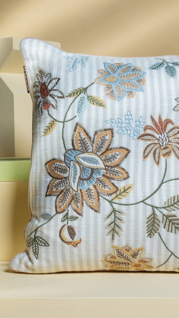 Bloom Cushion