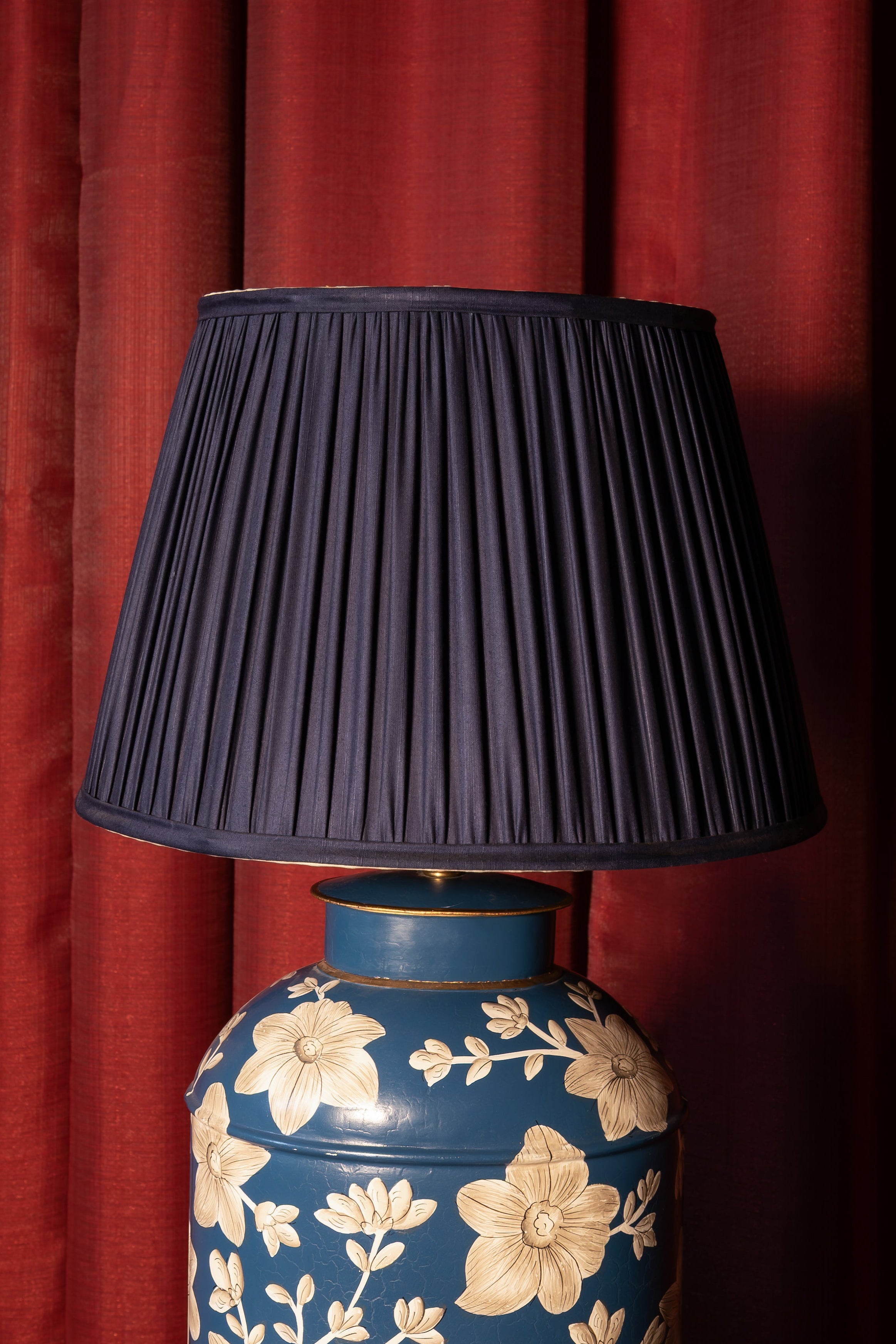 Blue Bloom Table Lamp