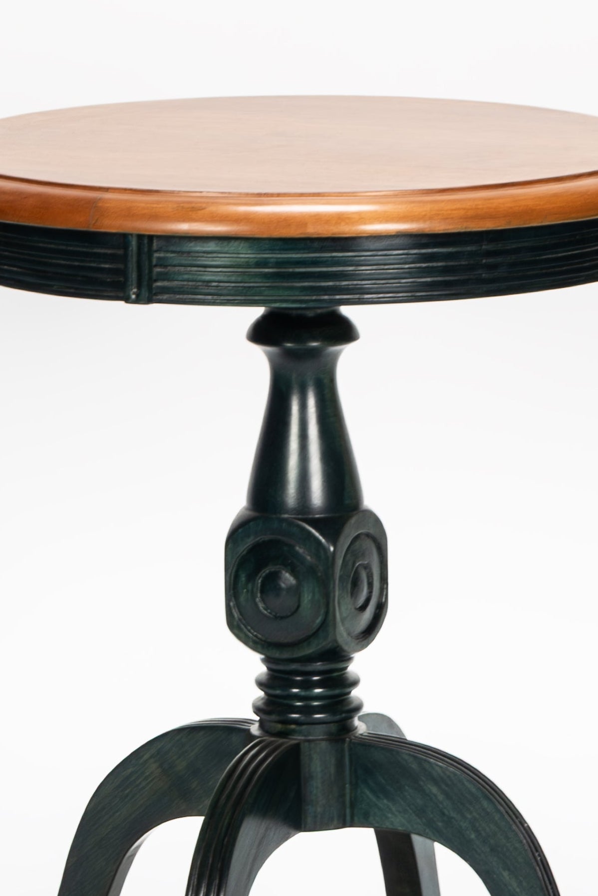 Daffodil Side Table