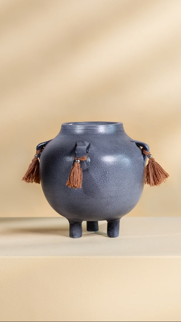 Indigo Pot