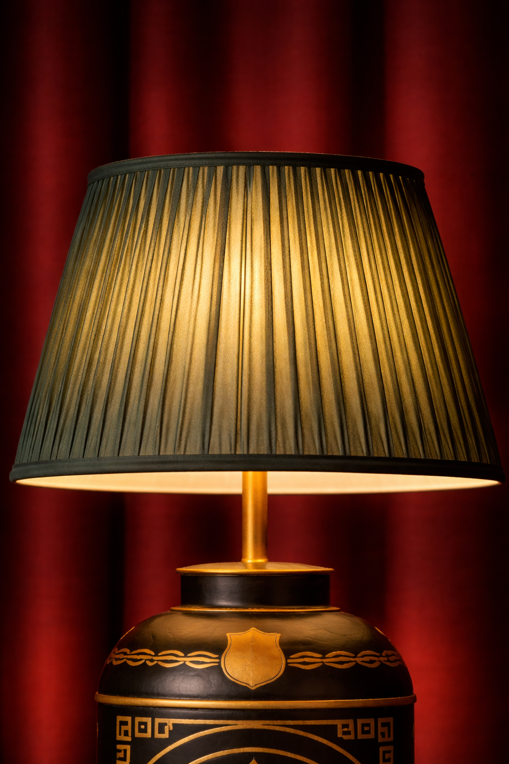 Asia Floral Table Lamp