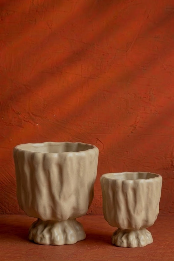 White Raya Planter (Large)
