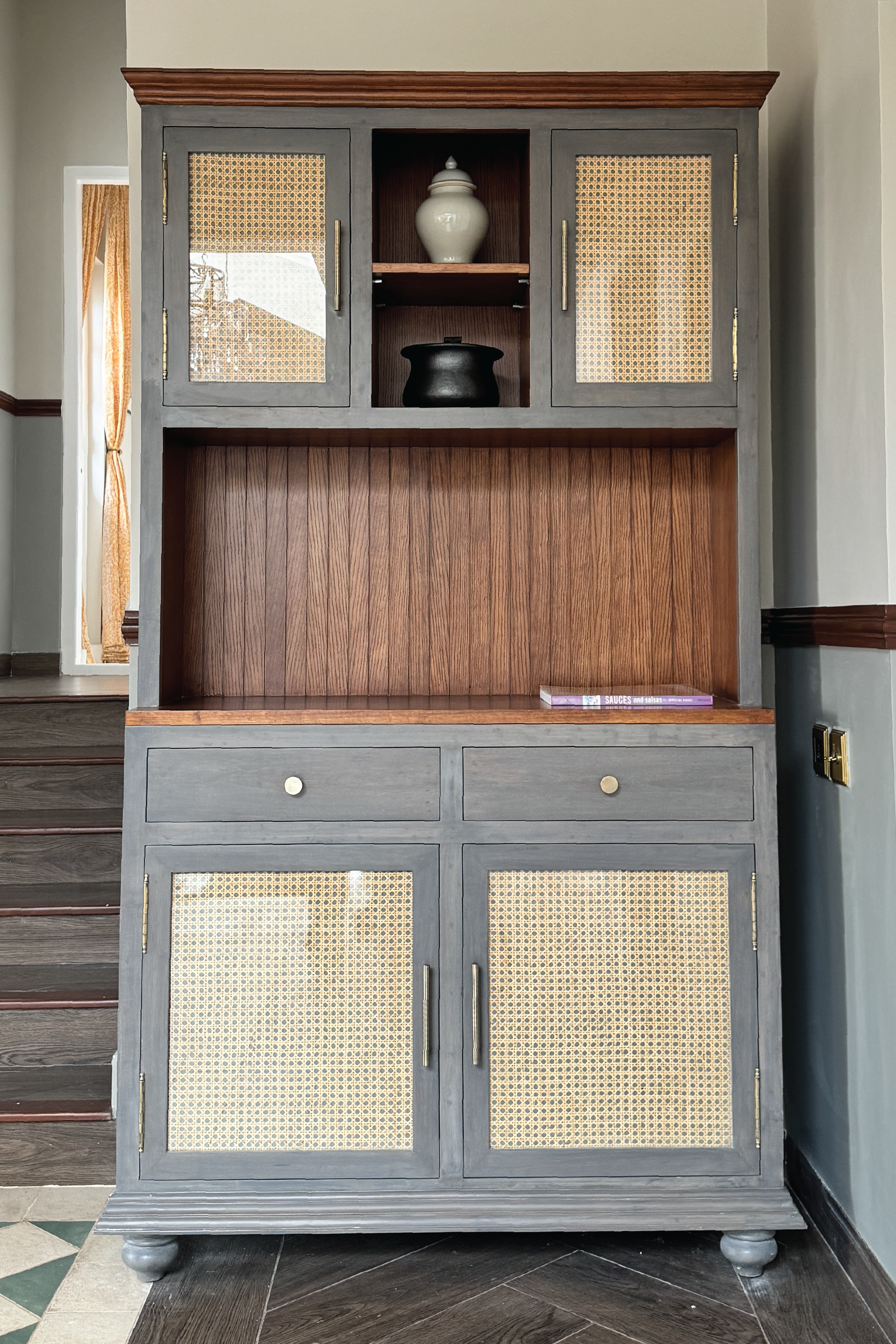 Savannah Bar Cabinet