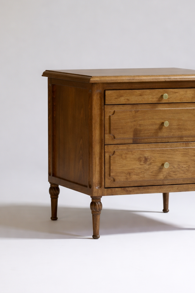 Conoor Bedside Table