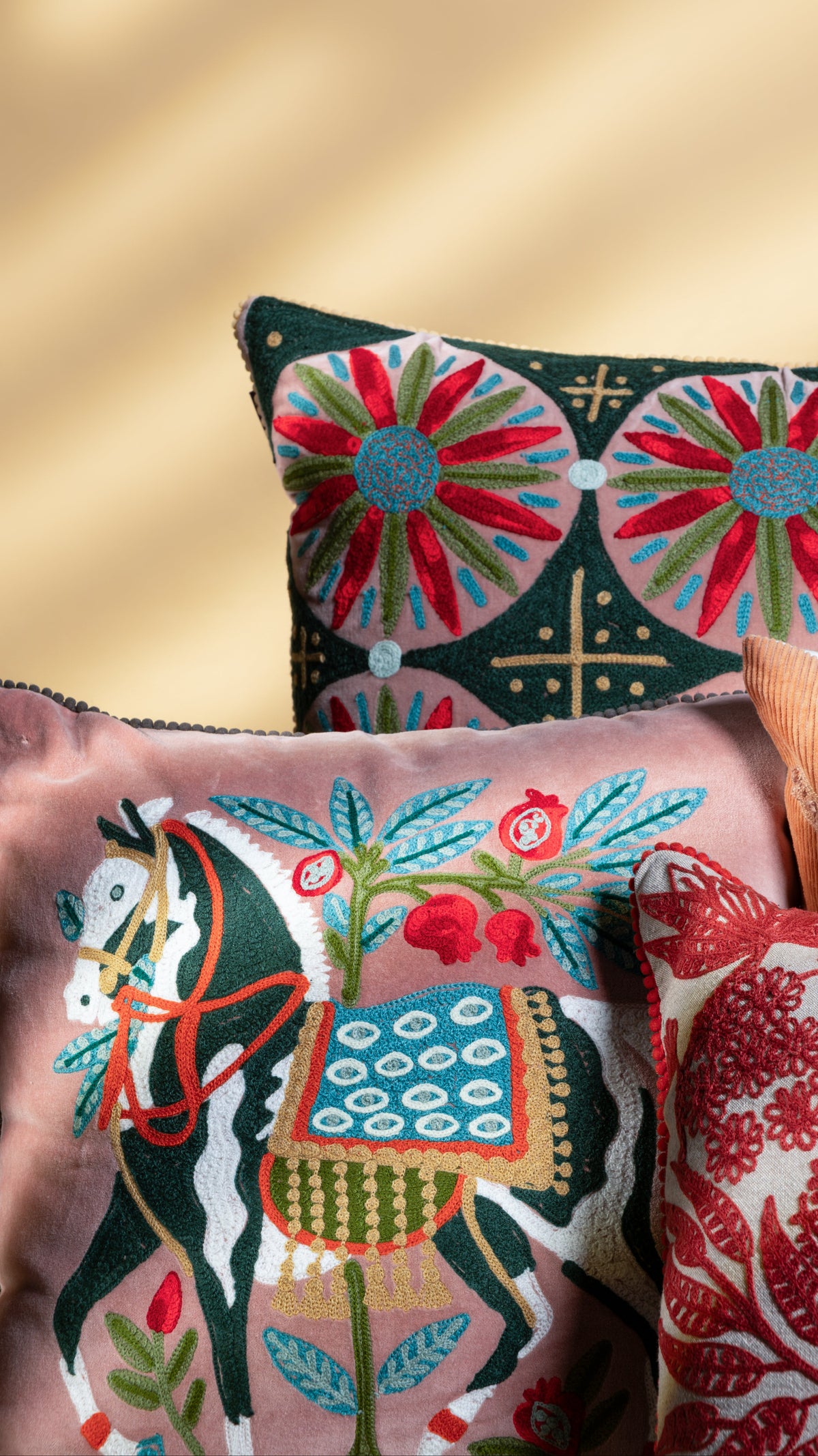 Ghoda Cushion