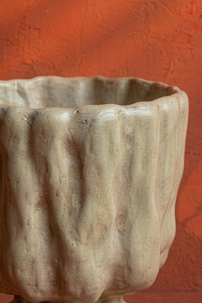 White Raya Planter (Large)