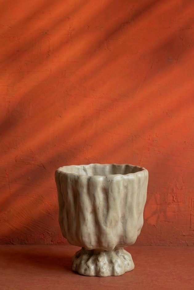 White Raya Planter (Large)