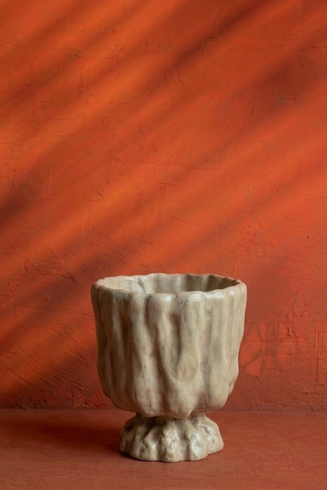 White Raya Planter (Small)