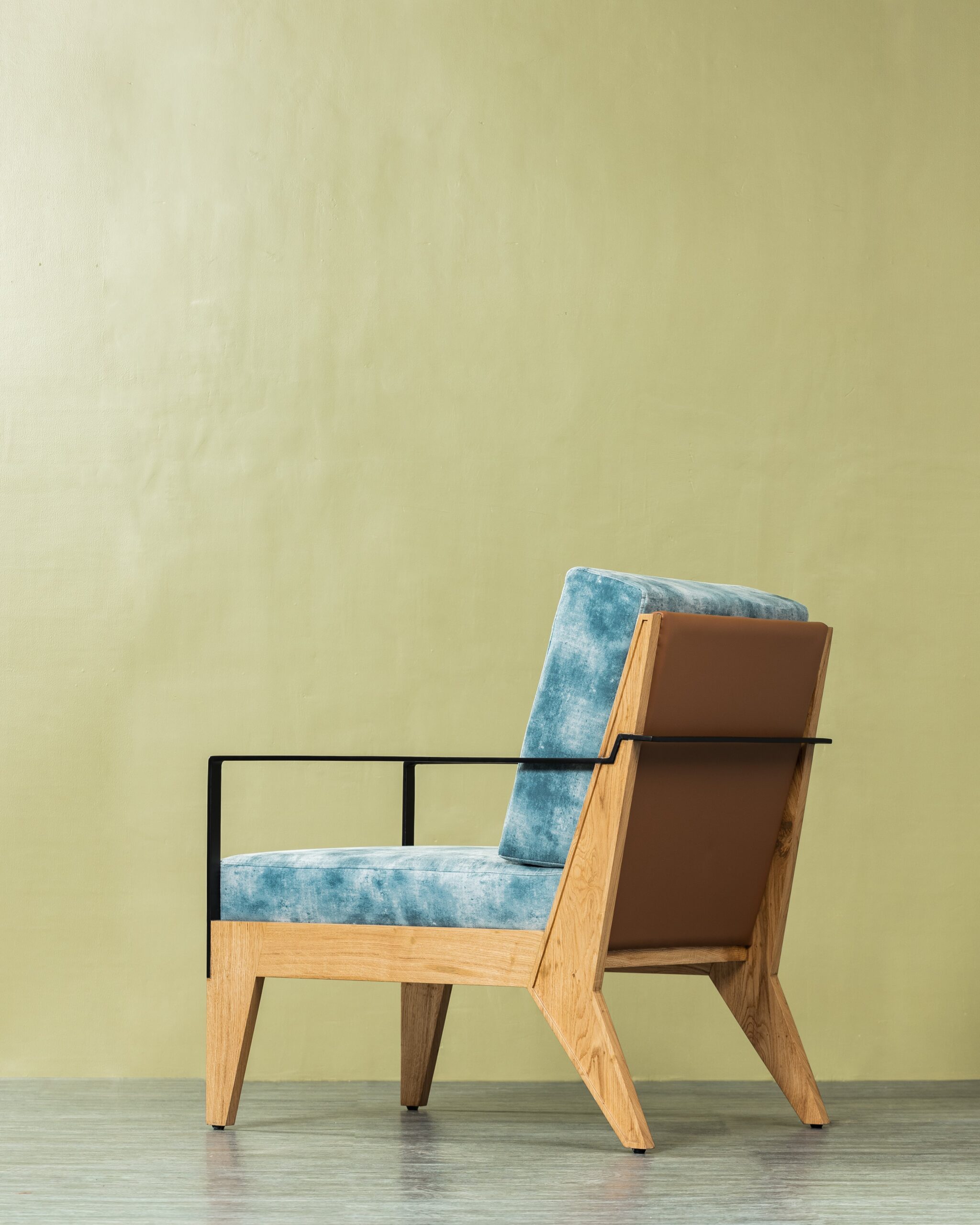 Paso Chair Detail2