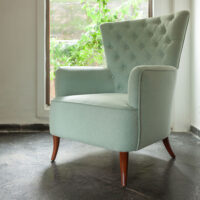 Tufted Soho Wooden Arm Chair