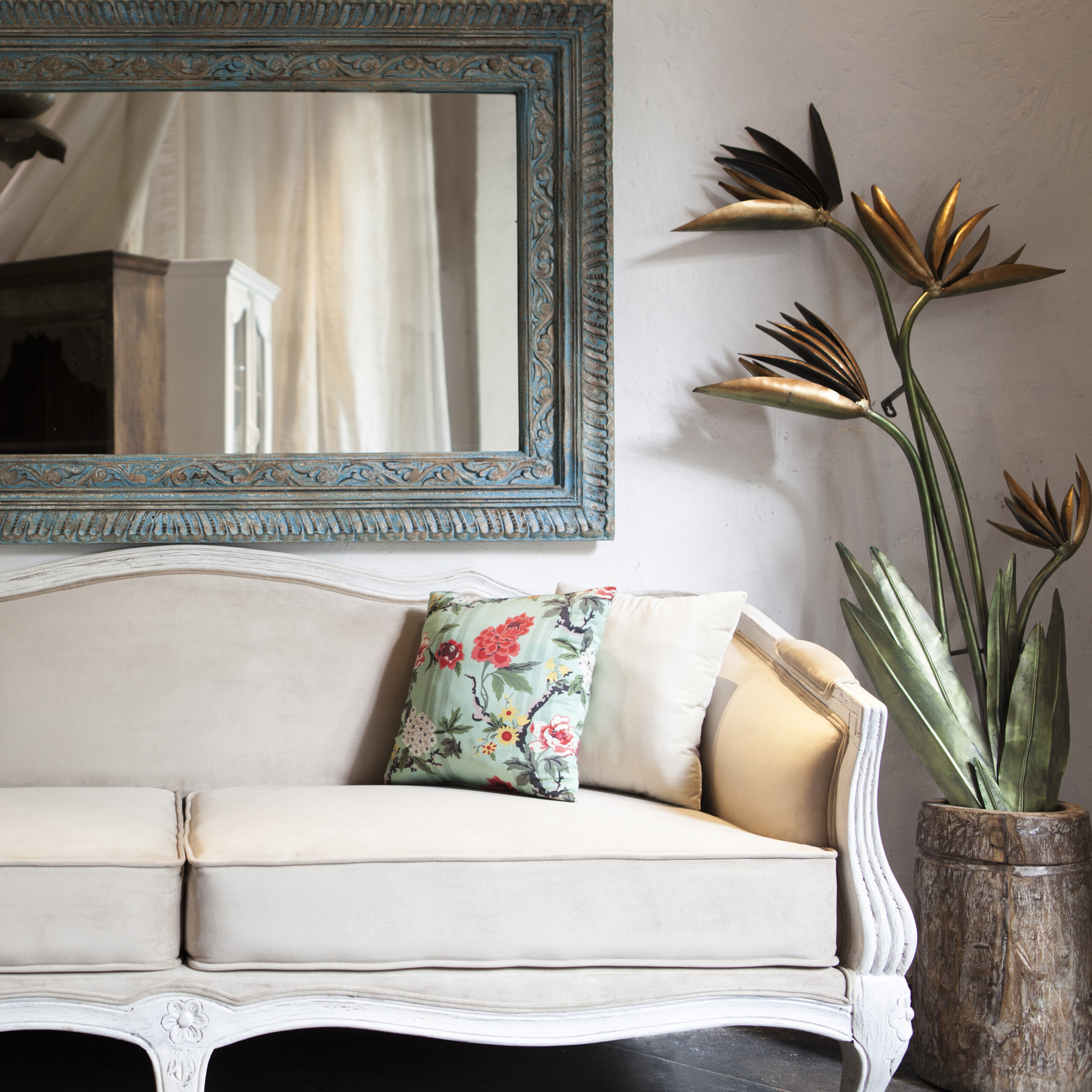 Iris Wooden sofa